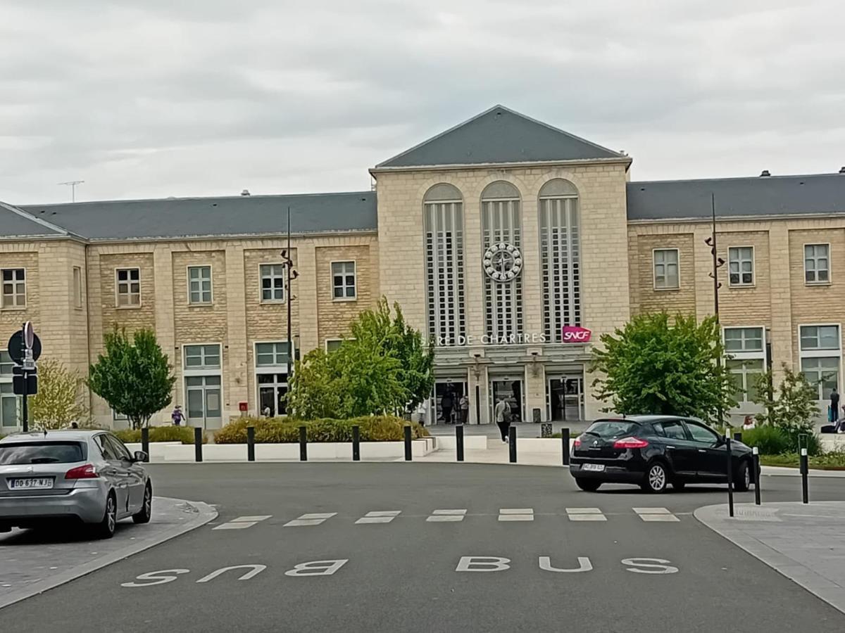 Appartamento L'Eden De Chartres Esterno foto